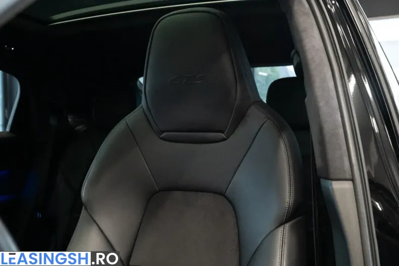 Porsche Cayenne din 2023 cu 53.890 km - oferta POR248708 - foto 42
