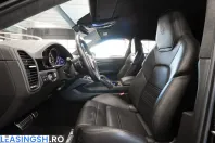 Porsche Cayenne din 2023 cu 41.916 km - oferta POR248709 - foto 13