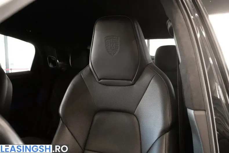Porsche Cayenne din 2023 cu 41.916 km - oferta POR248709 - foto 45