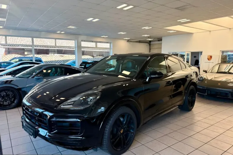 Porsche Cayenne din 2022 cu 58.621 km - oferta POR248711 - foto 2