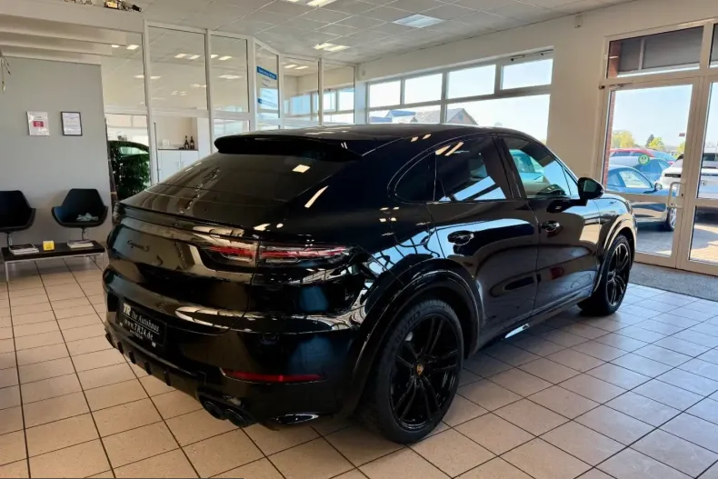 Porsche Cayenne din 2022 cu 58.621 km - oferta POR248711 - foto 5