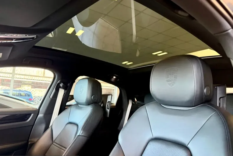 Porsche Cayenne din 2022 cu 58.621 km - oferta POR248711 - foto 8
