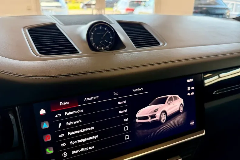 Porsche Cayenne din 2022 cu 58.621 km - oferta POR248711 - foto 22