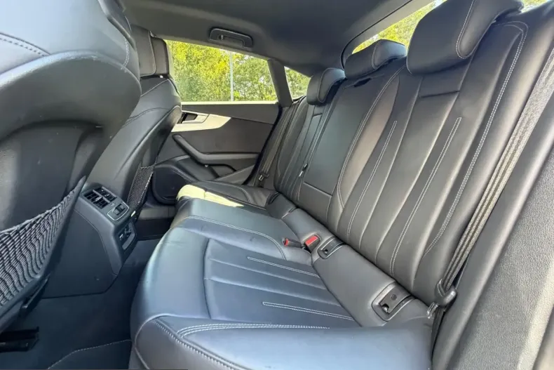Audi A5 din 2022 cu 54.547 km - oferta AUD248713 - foto 9