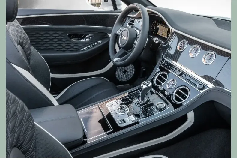 Bentley Continental GTC din 2025 cu 4.950 km - oferta BEN248718 - foto 15