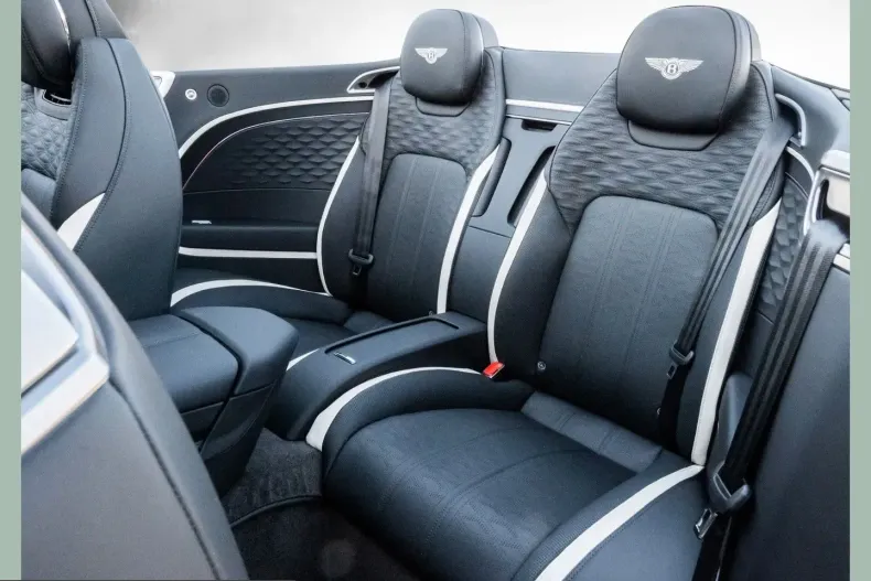 Bentley Continental GTC din 2025 cu 4.950 km - oferta BEN248718 - foto 17