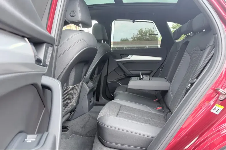 Audi Q5 din 2023 cu 52.600 km - oferta AUD248720 - foto 19