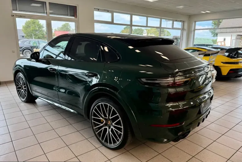 Porsche Cayenne din 2023 cu 82.369 km - oferta POR248721 - foto 3