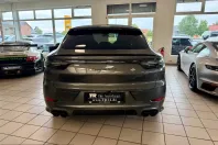 Porsche Cayenne din 2023 cu 76.126 km - oferta POR248722 - foto 4