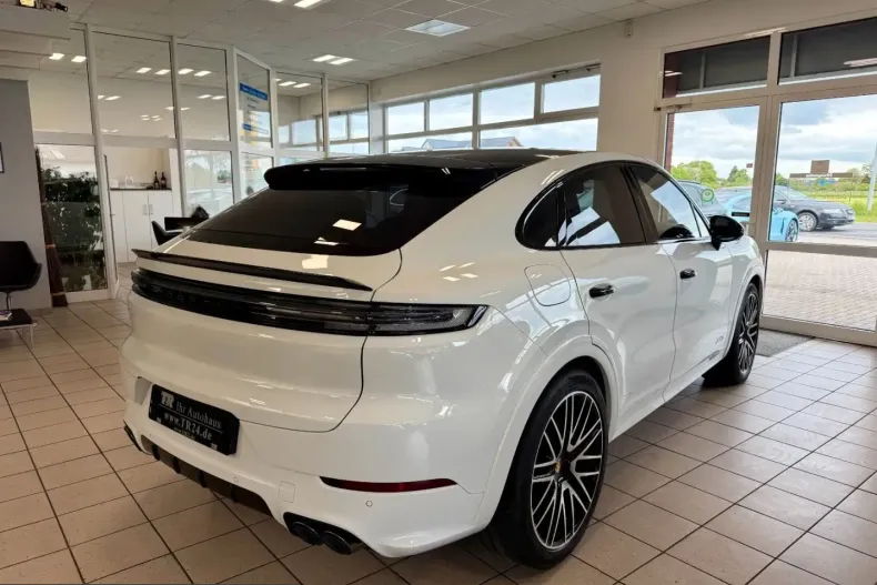 Porsche Cayenne din 2024 cu 33.419 km - oferta POR248723 - foto 5