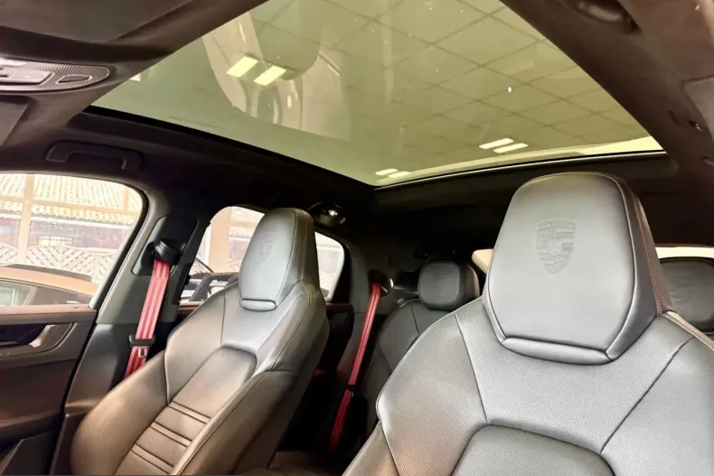Porsche Cayenne din 2024 cu 33.419 km - oferta POR248723 - foto 7