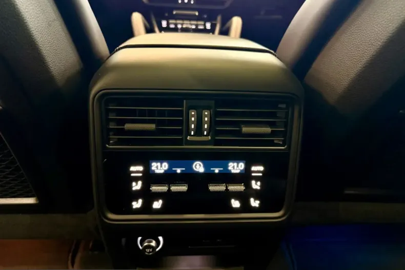 Porsche Cayenne din 2024 cu 33.419 km - oferta POR248723 - foto 13