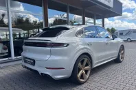 Porsche Cayenne din 2023 cu 67.345 km - oferta POR248725 - foto 4