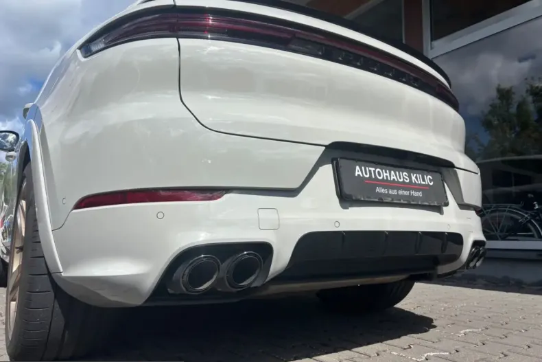 Porsche Cayenne din 2023 cu 67.345 km - oferta POR248725 - foto 24