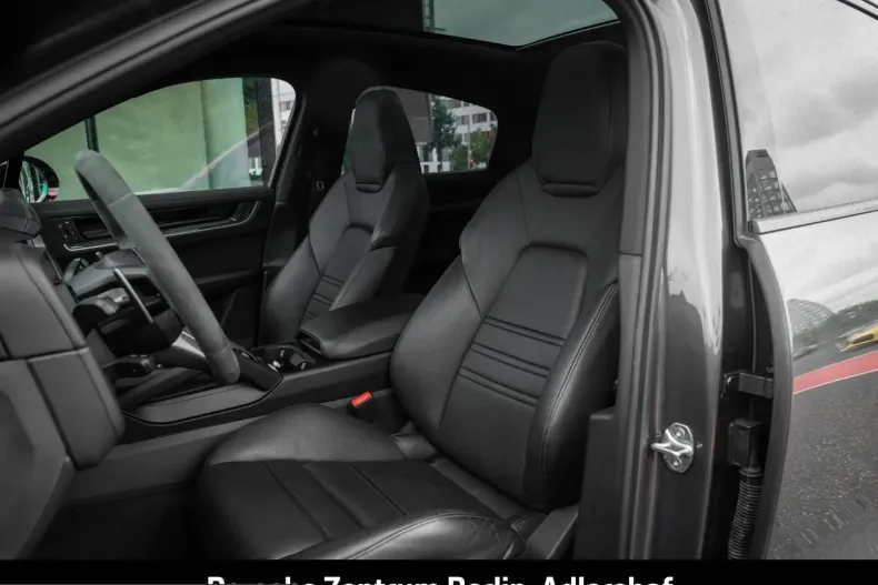 Porsche Cayenne din 2023 cu 41.056 km - oferta POR248726 - foto 5