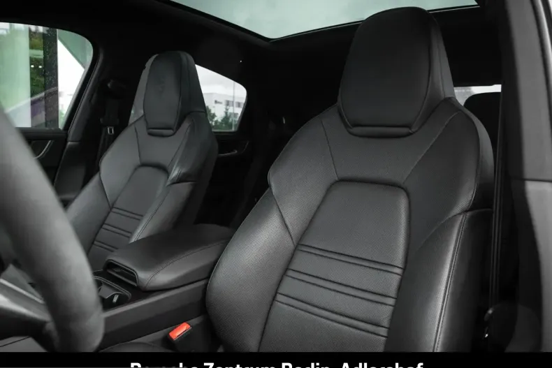 Porsche Cayenne din 2023 cu 41.056 km - oferta POR248726 - foto 6