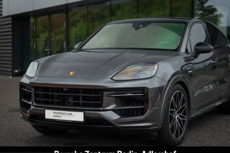 Porsche Cayenne din 2023 cu 41.056 km - oferta POR248726 - foto 9