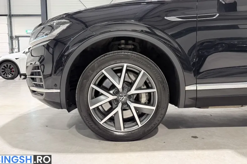 Volkswagen Touareg din 2021 cu 156.625 km - oferta VOL248729 - foto 17