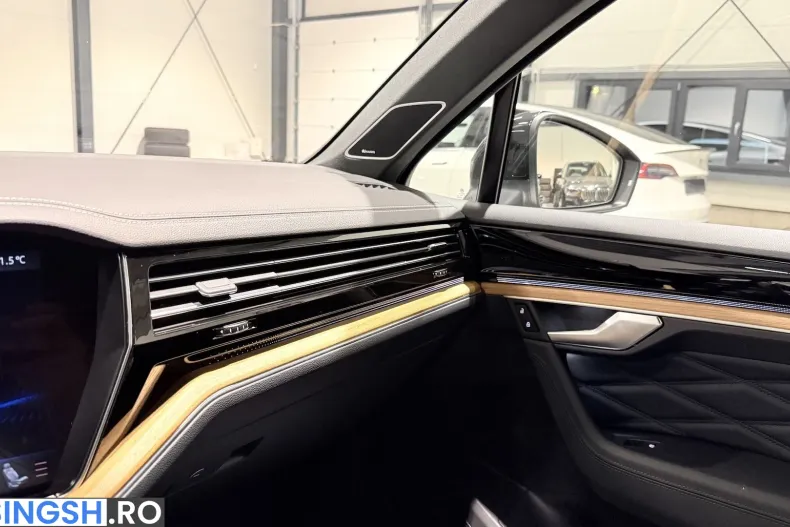 Volkswagen Touareg din 2021 cu 156.625 km - oferta VOL248729 - foto 34