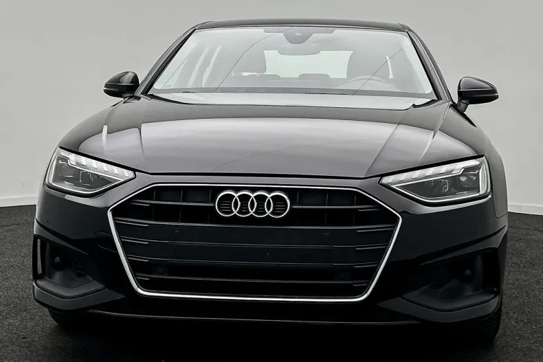 Audi A4 Limuzina din 2020 cu 138.210 km - oferta AUD248741 - foto 2