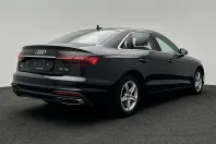 Audi A4 Limuzina din 2020 cu 138.210 km - oferta AUD248741 - foto 4