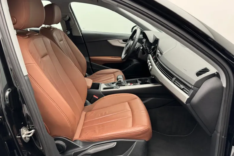 Audi A4 Limuzina din 2020 cu 138.210 km - oferta AUD248741 - foto 8