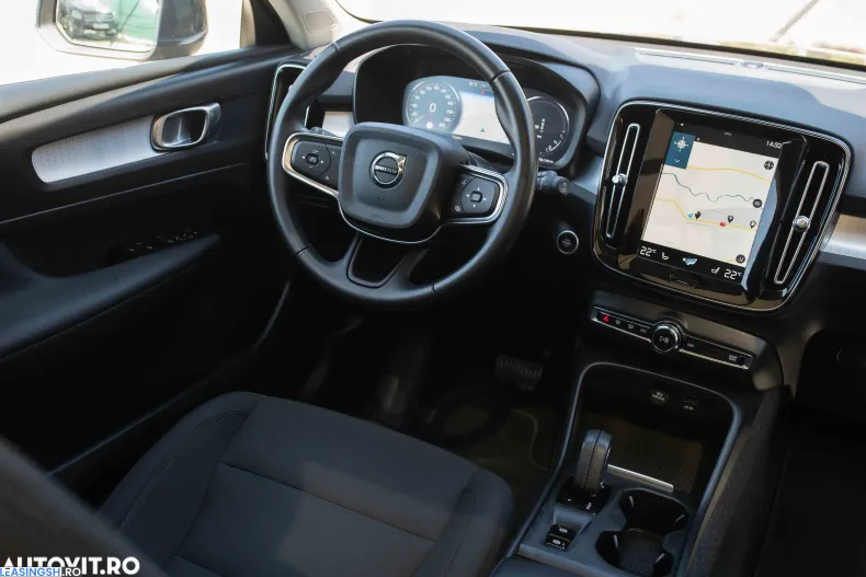 Volvo XC40 din 2021 cu 110.687 km - oferta VOL248753 - foto 8