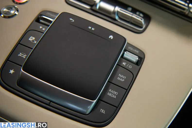 Mercedes-Benz V din 2024 cu 18.000 km - oferta MER248762 - foto 19