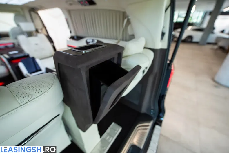Mercedes-Benz V din 2024 cu 18.000 km - oferta MER248762 - foto 36