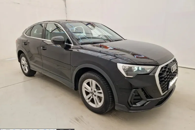 Audi Q3 Sportback din 2021 cu 70.000 km - oferta AUD248765 - foto 2