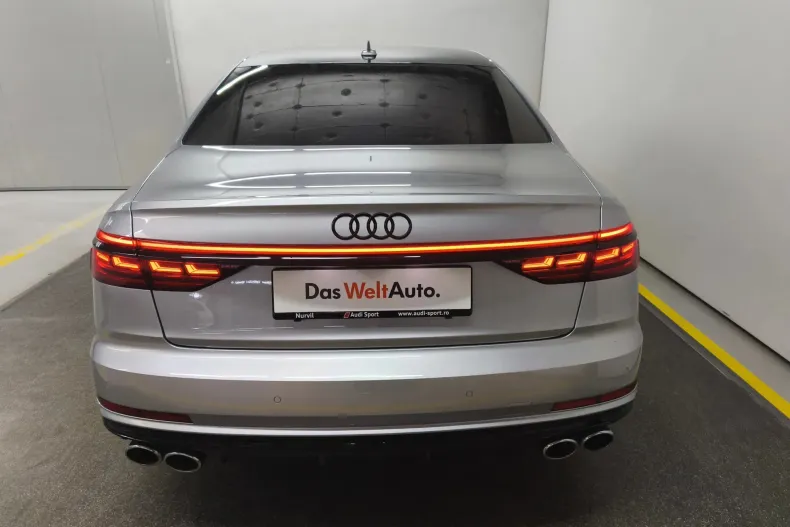 Audi S8 din 2020 cu 77.000 km - oferta AUD248766 - foto 4