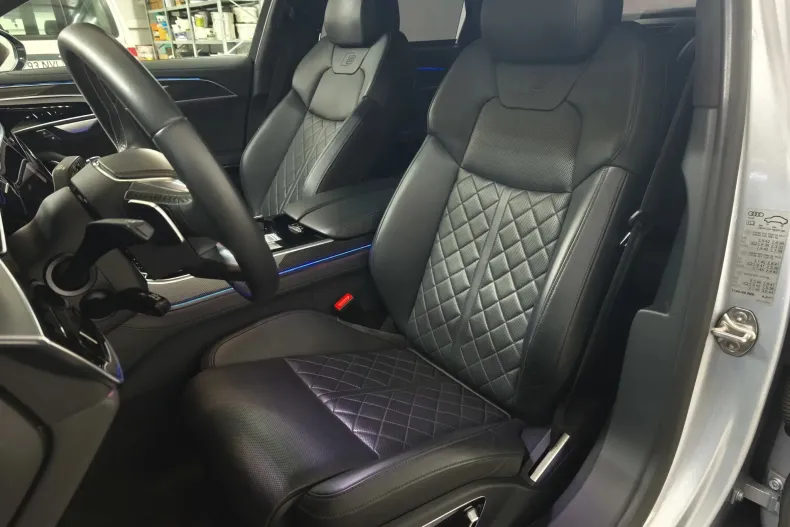 Audi S8 din 2020 cu 77.000 km - oferta AUD248766 - foto 14