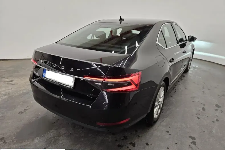 Skoda Superb din 2021 cu 65.000 km - oferta SKO248768 - foto 3