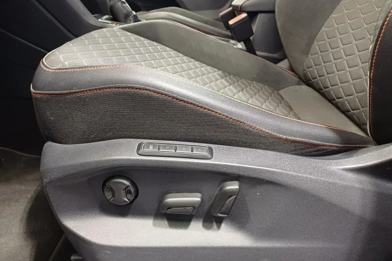 Seat Tarraco din 2023 cu 50.550 km - oferta SEA248773 - foto 11