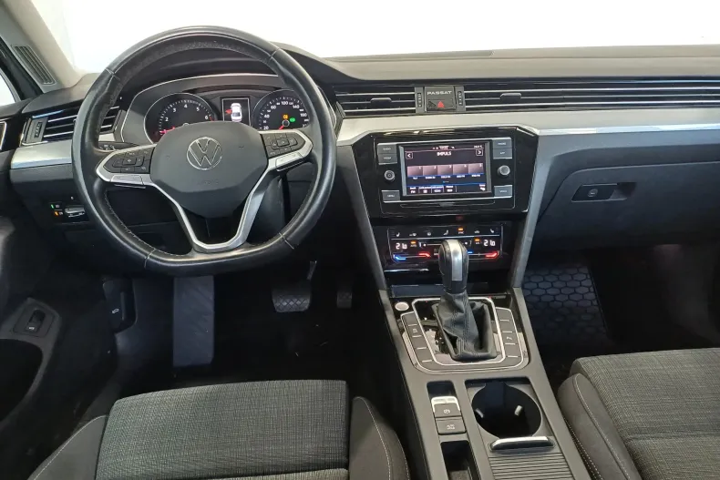 Volkswagen Passat din 2022 cu 80.755 km - oferta VOL248774 - foto 7