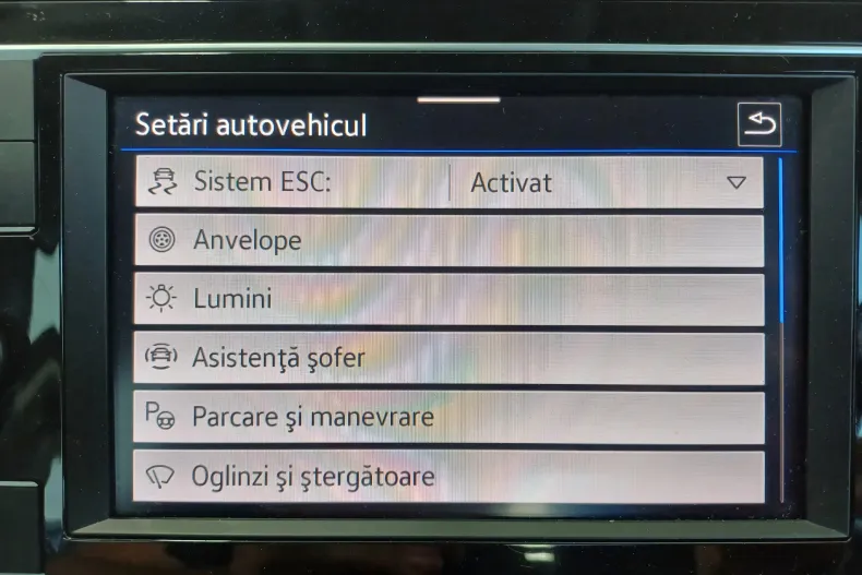 Volkswagen Passat din 2022 cu 80.755 km - oferta VOL248774 - foto 17