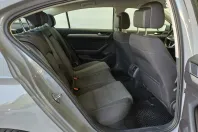 Volkswagen Passat din 2022 cu 80.755 km - oferta VOL248774 - foto 31