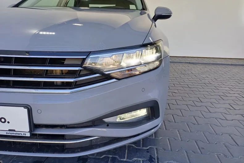 Volkswagen Passat din 2022 cu 80.755 km - oferta VOL248774 - foto 38