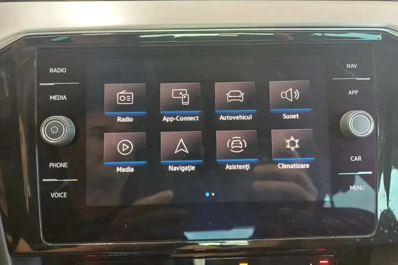 Volkswagen Passat din 2022 cu 60.996 km - oferta VOL248775 - foto 18