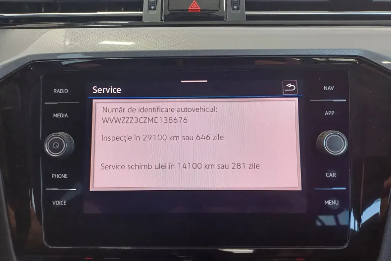 Volkswagen Passat din 2021 cu 72.281 km - oferta VOL248776 - foto 17