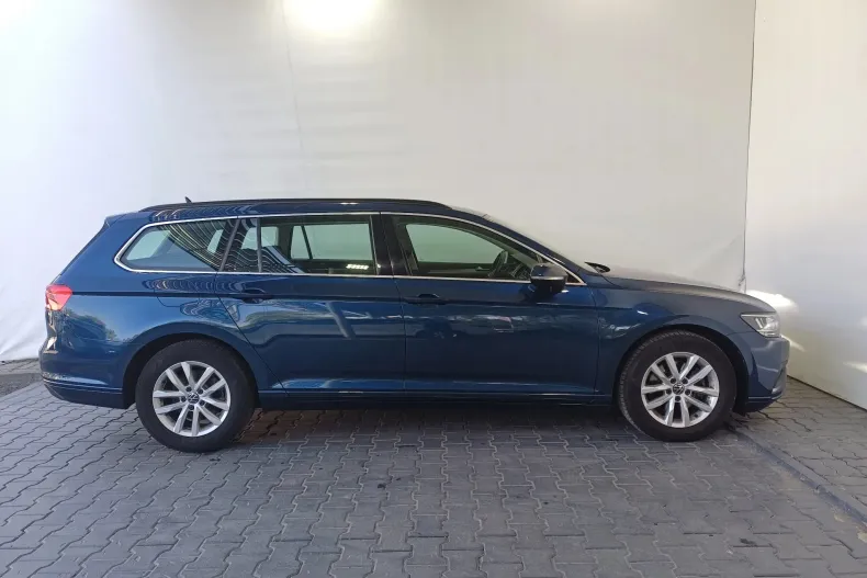Volkswagen Passat din 2021 cu 72.281 km - oferta VOL248776 - foto 33