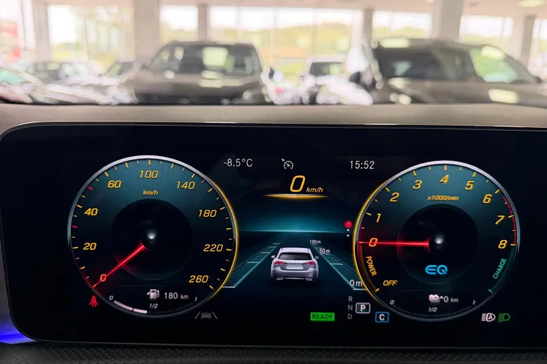 Mercedes-Benz CLA 250 (Clasa CLA) din 2022 cu 145.255 km - oferta MER248790 - foto 31
