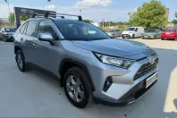 Toyota RAV4 din 2022 cu 158.803 km - oferta TOY248791 - foto 4