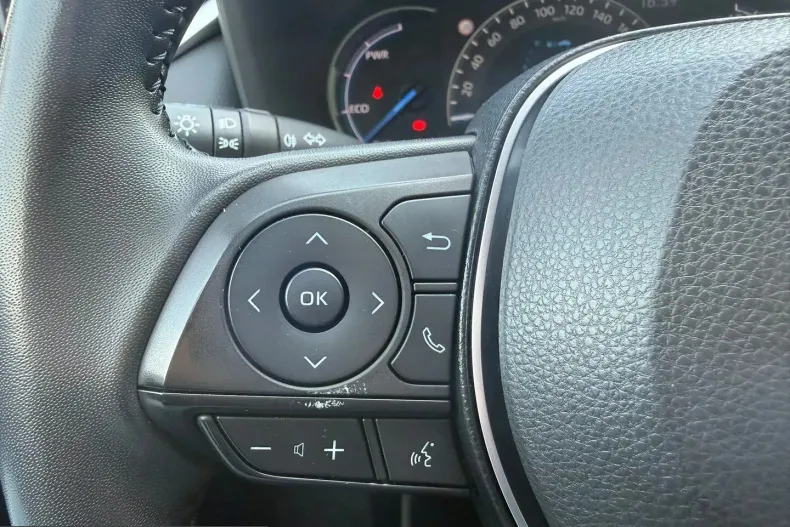 Toyota RAV4 din 2022 cu 158.803 km - oferta TOY248791 - foto 11