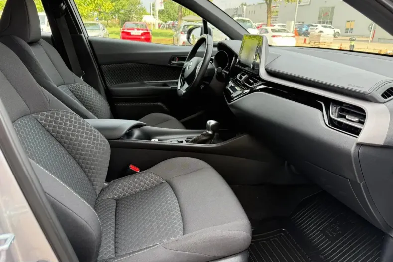 Toyota C-HR din 2021 cu 57.138 km - oferta TOY248792 - foto 16