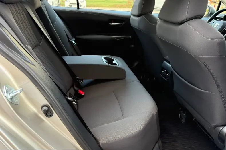 Toyota Corolla din 2021 cu 67.597 km - oferta TOY248793 - foto 17