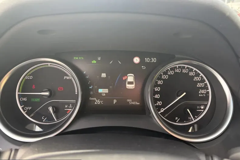 Toyota Camry din 2023 cu 57.428 km - oferta TOY248794 - foto 22