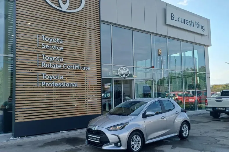 Toyota Yaris din 2023 cu 21.420 km - oferta TOY248795 - foto 1