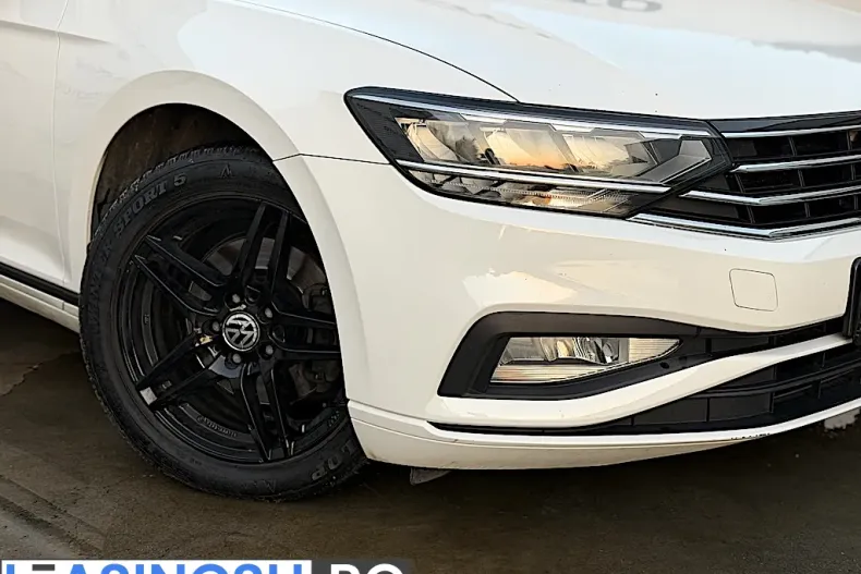 Volkswagen Passat din 2020 cu 164.342 km - oferta VOL248801 - foto 2