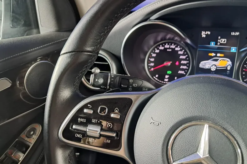 Mercedes-Benz GLC din 2021 cu 56.933 km - oferta MER248804 - foto 14